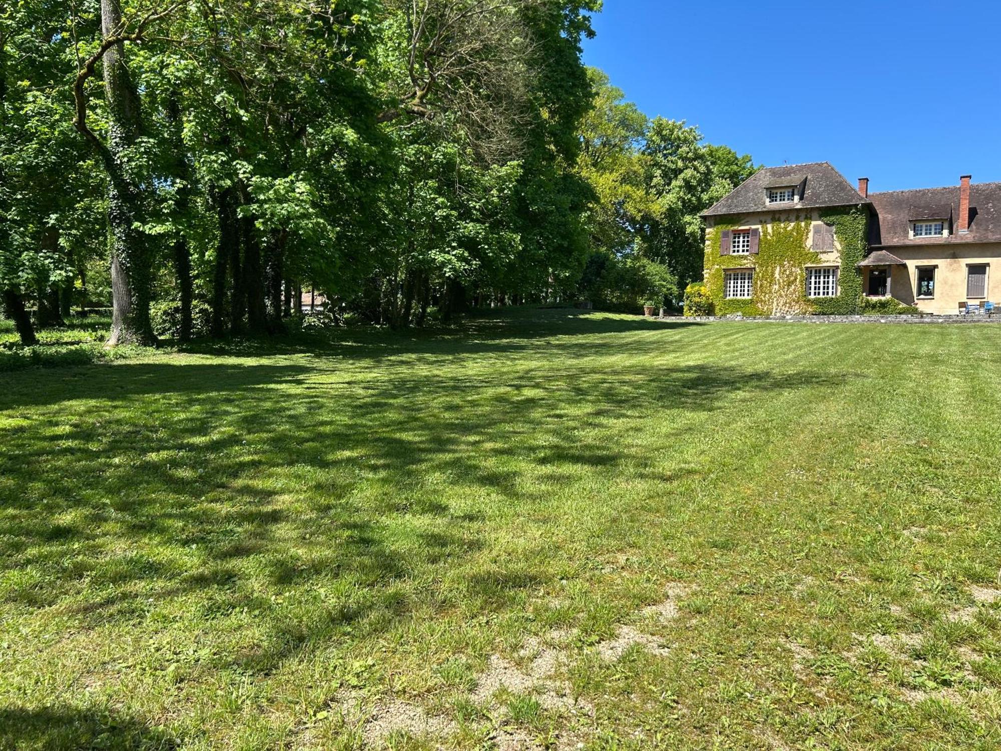 Le Parc Villa Coulanges-sur-Yonne Ngoại thất bức ảnh